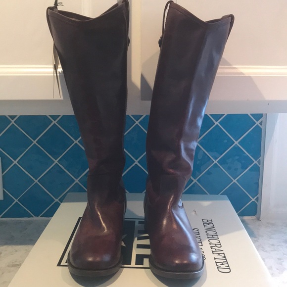 FRYE Melissa Button boots in Bordeaux. Size 6. - Picture 1 of 3